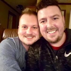 Meet your Posher, Evan